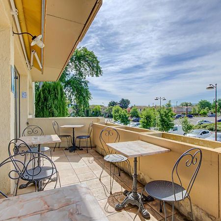 Hotel Les Nevons L'Isle-sur-la-Sorgue Kültér fotó