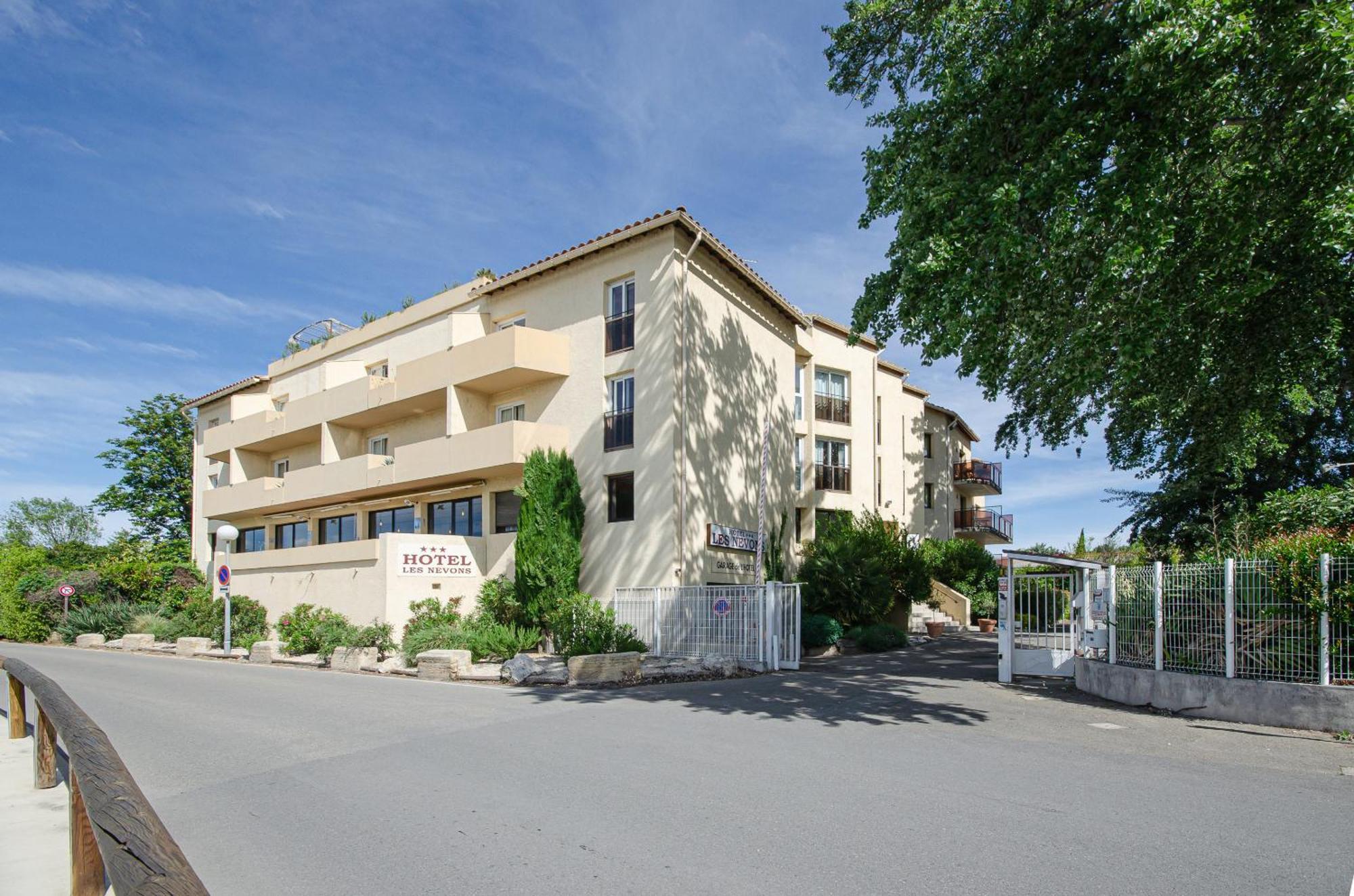 Hotel Les Nevons L'Isle-sur-la-Sorgue Kültér fotó