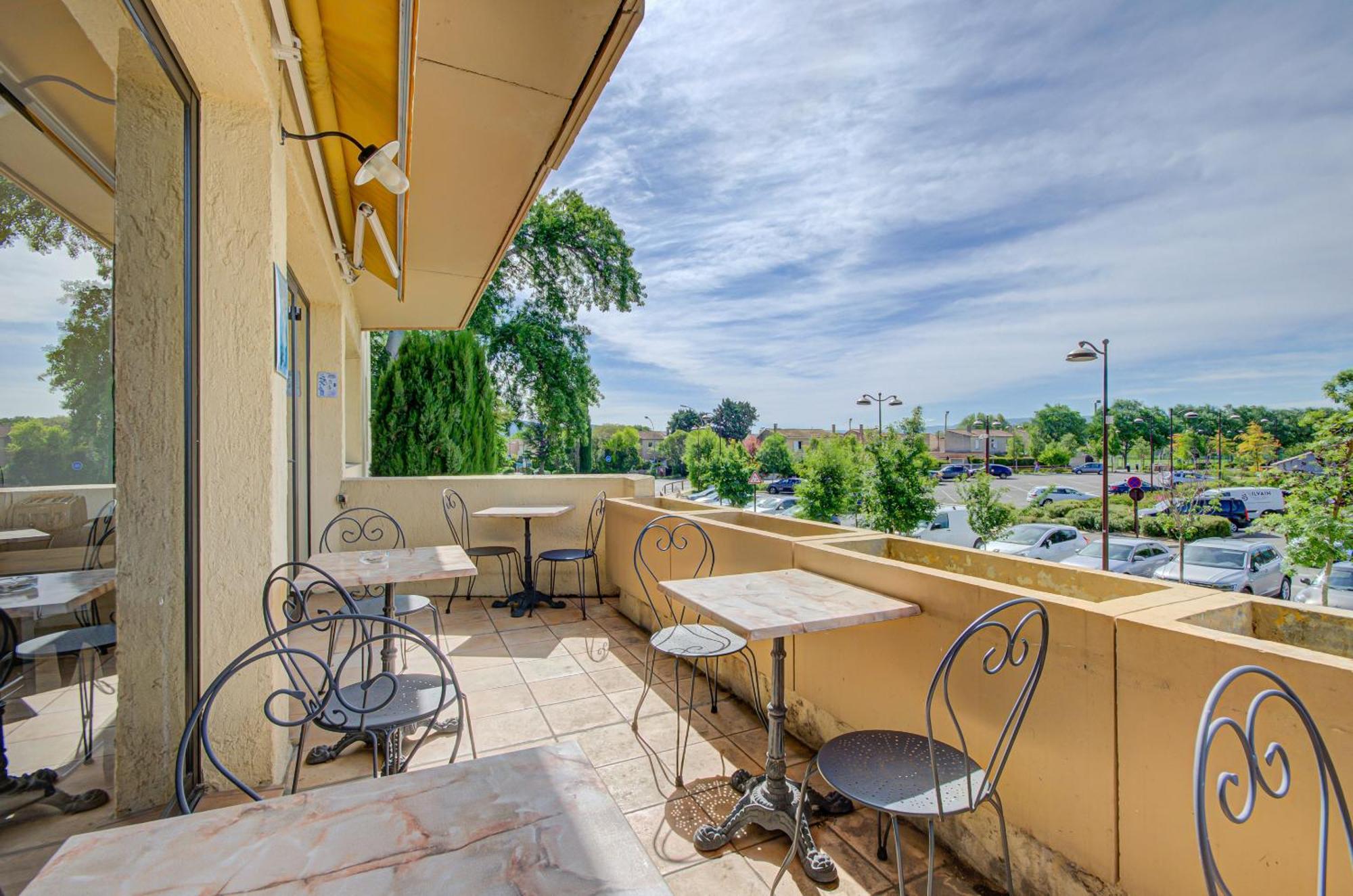 Hotel Les Nevons L'Isle-sur-la-Sorgue Kültér fotó