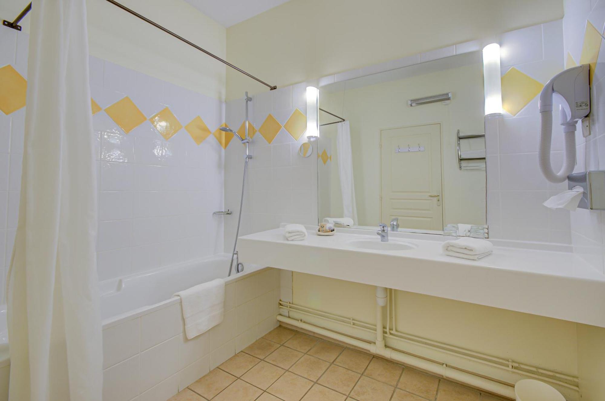 Hotel Les Nevons L'Isle-sur-la-Sorgue Szoba fotó